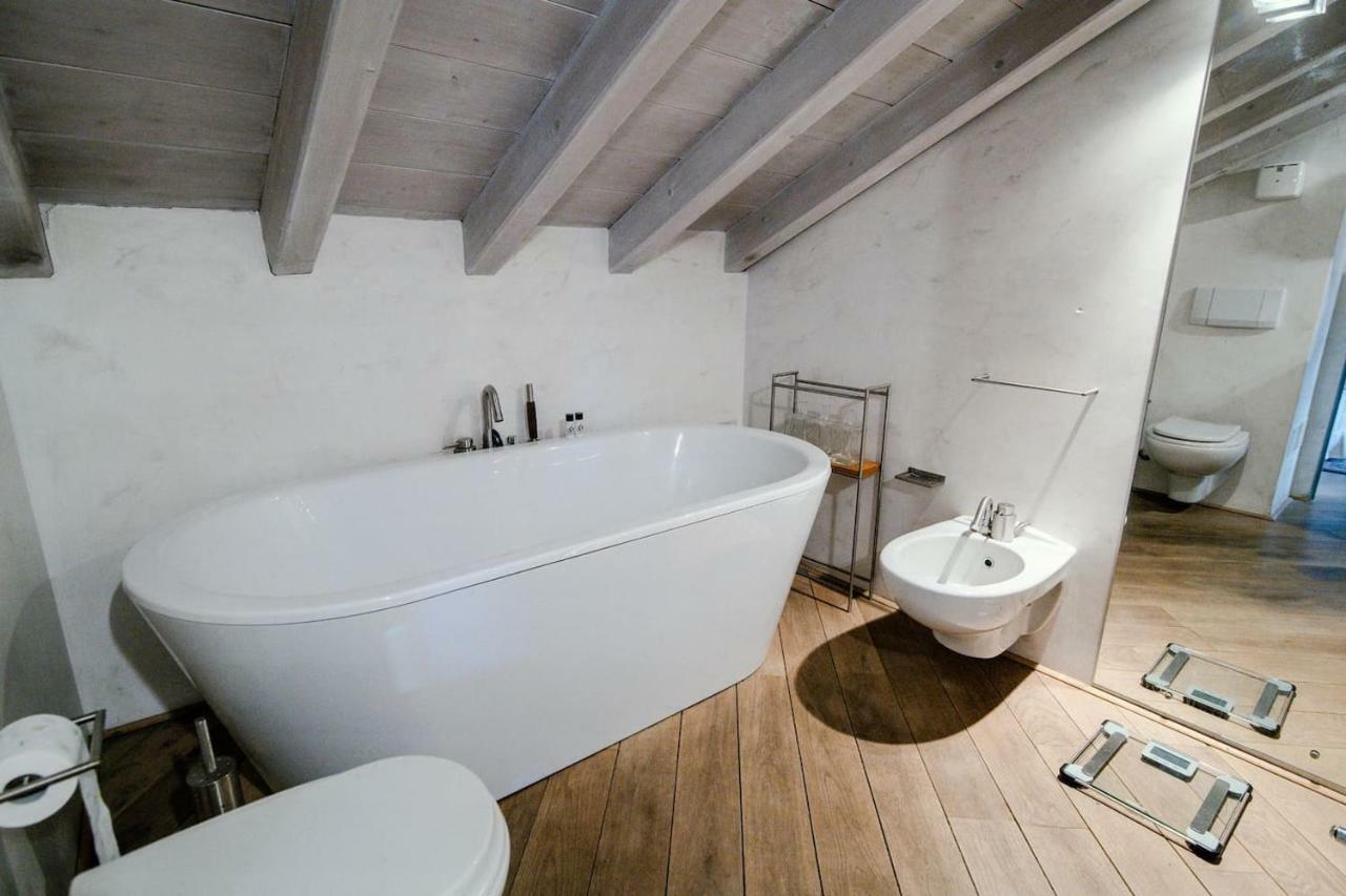 Sailer Loft - The House Of Travelers Apartment Como Ngoại thất bức ảnh